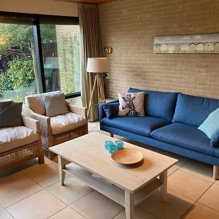 Equipped Bungalow, 5 Persons Holiday home Sint Maartensvlotbrug