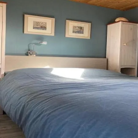 Equipped Bungalow, 5 Persons * Sint Maartensvlotbrug