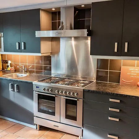 Equipped Bungalow, 5 Persons * Sint Maartensvlotbrug