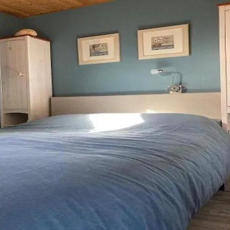 Equipped Bungalow, 5 Persons * Sint Maartensvlotbrug