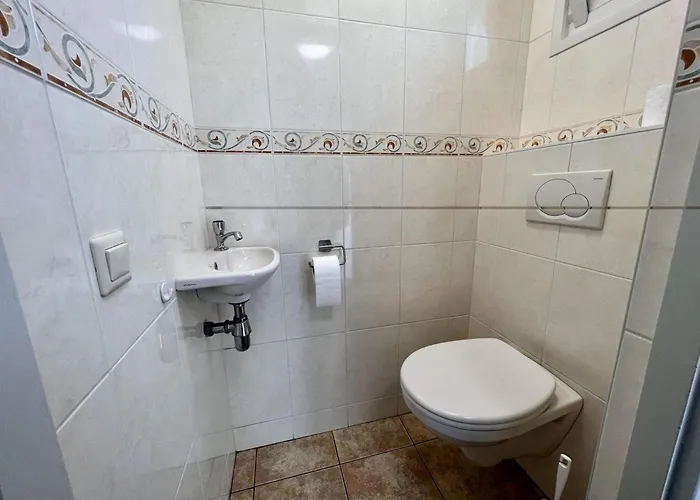 Equipped Bungalow, 5 Persons Дом отдыха *