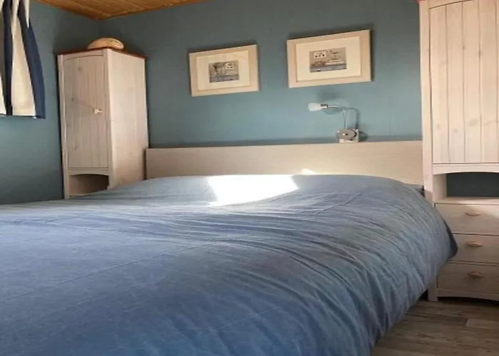 Equipped Bungalow, 5 Persons * Sint Maartensvlotbrug