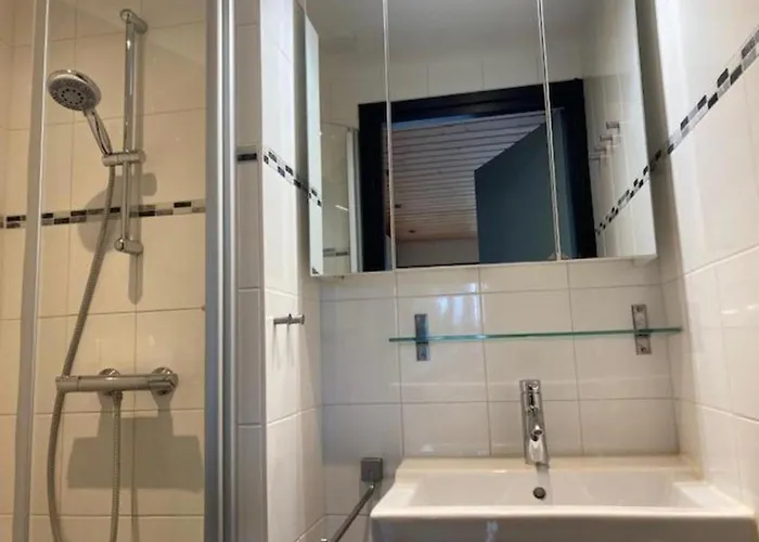 Дом отдыха Equipped Bungalow, 5 Persons Sint Maartensvlotbrug